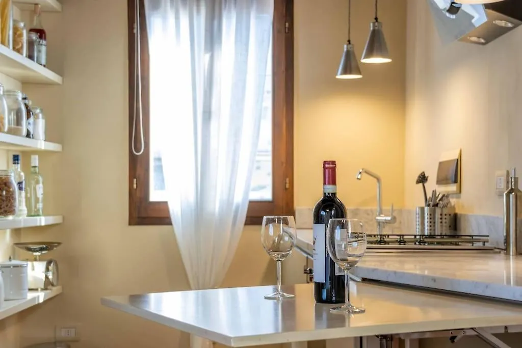 Verdi Suite With Terrace Firenze 0*,  Italia