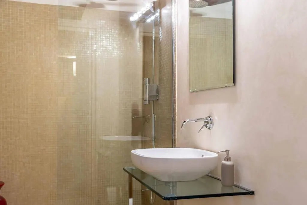 Verdi Suite With Terrace Florence Apartment